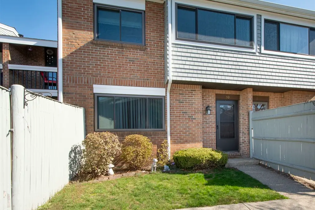 59 Rosewood Dr #59, Stoughton, MA 02072 - #1