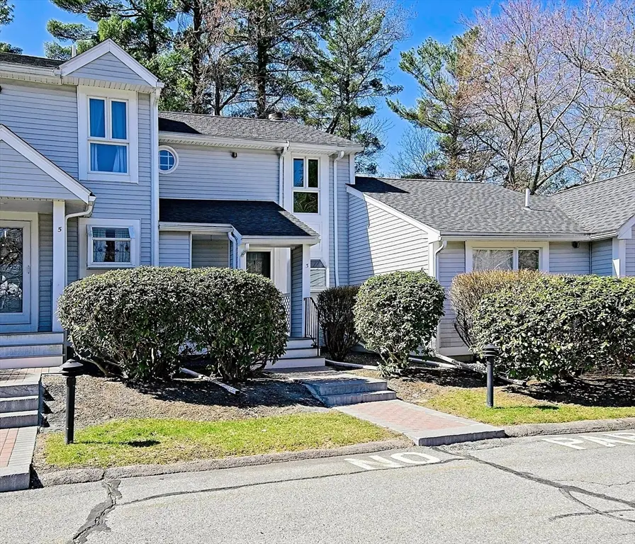 3 Dickinson Dr #A4, Taunton, MA 02780 - #2