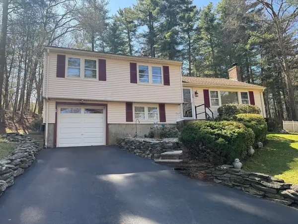 305 Plymouth St, Middleboro, MA 02346