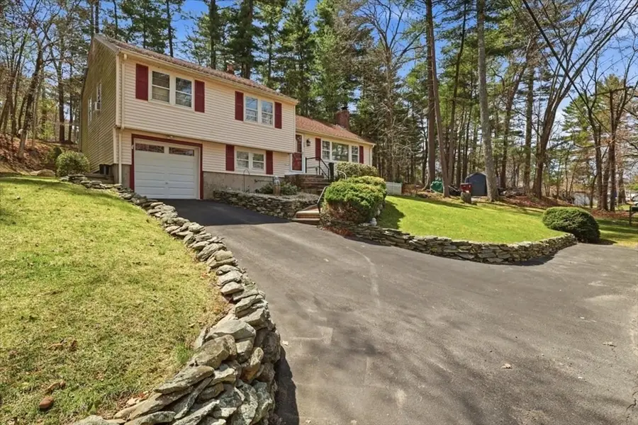 305 Plymouth St, Middleboro, MA 02346 - #2