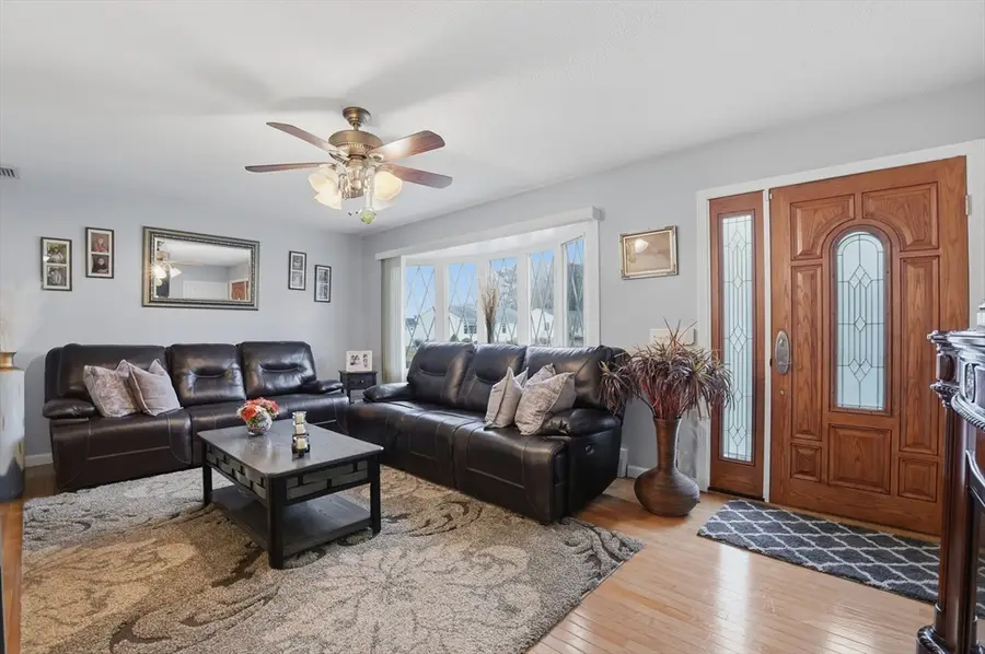 572 Bartlett Street, Acushnet, MA 02743 - #3