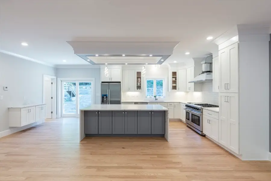 239 Hardy Pond Road, Waltham, MA 02451 - #3