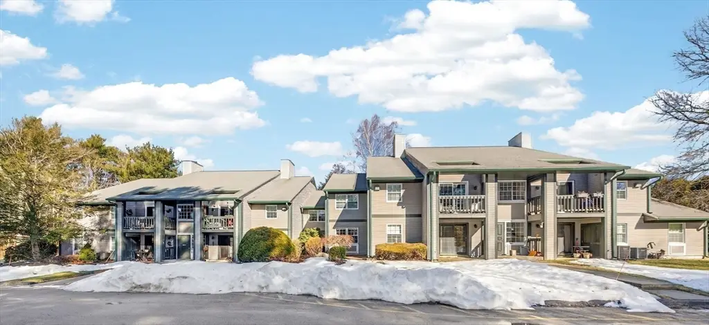 1940 Phillips Rd #15, New Bedford, MA 02745 - #1