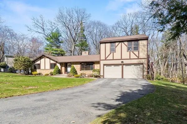 137 Catamount Rd, Tewksbury, MA 01876