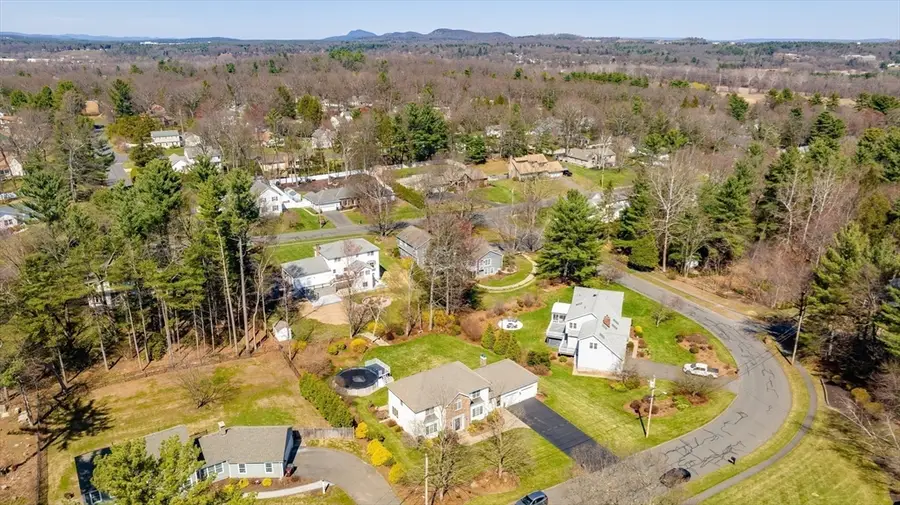 48 Blueberry Ridge, Westfield, MA 01085 - #2