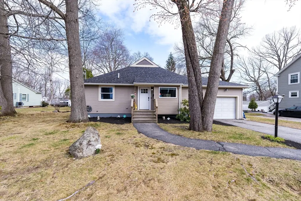 38 Hapgood Rd, Worcester, MA 01605 - #1