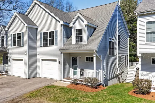 2 Sterling Ln #2, Walpole, MA 02081