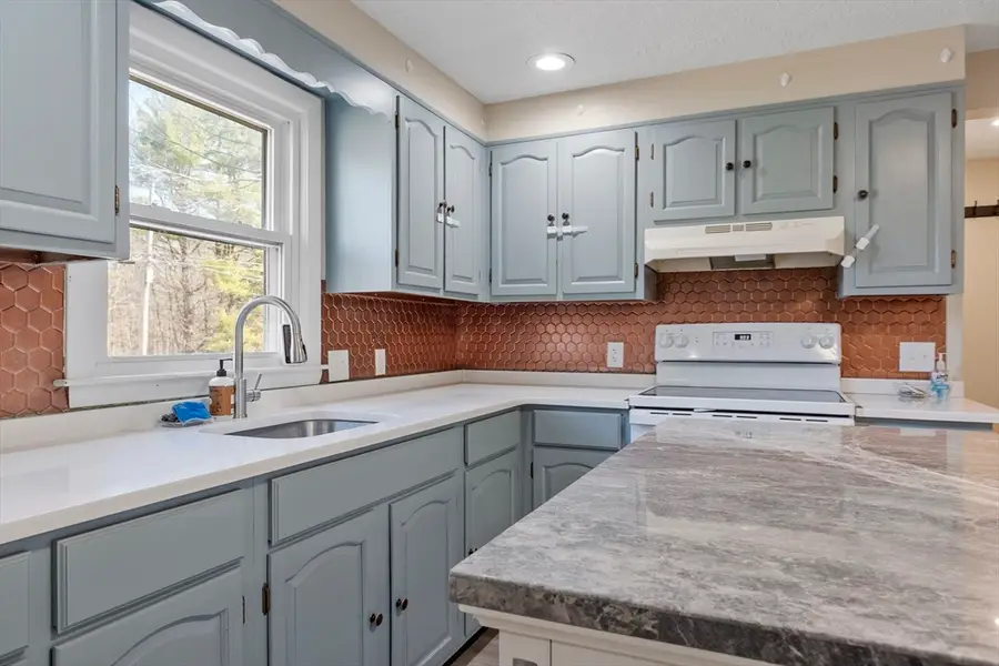 511 E County Rd, Rutland, MA 01543 - #3