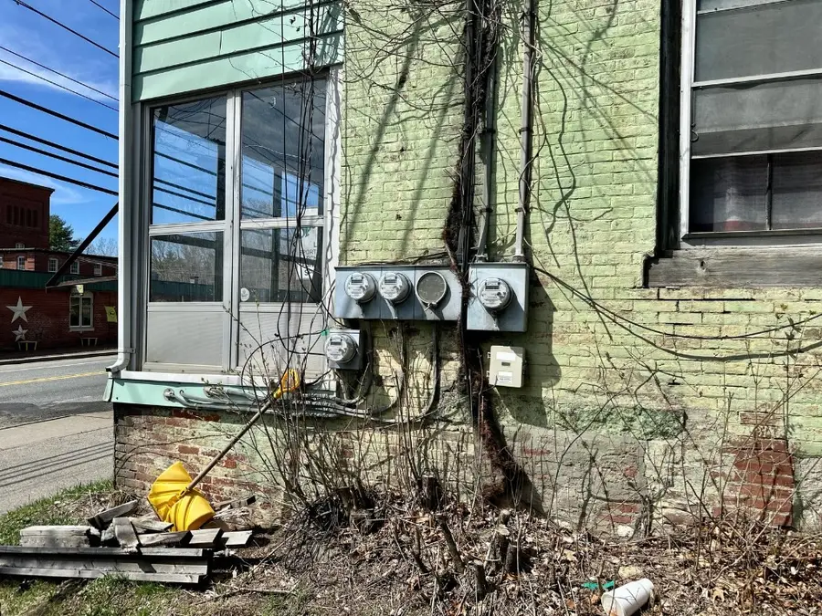 552 Main Street, Sturbridge, MA 01518 - #3