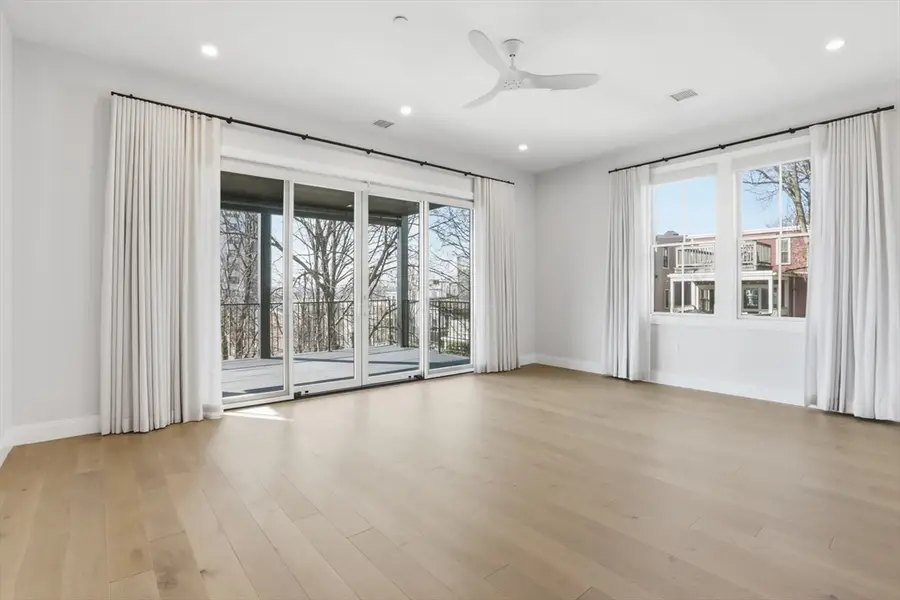 407 E 7th St #2, Boston, MA 02127 - #3