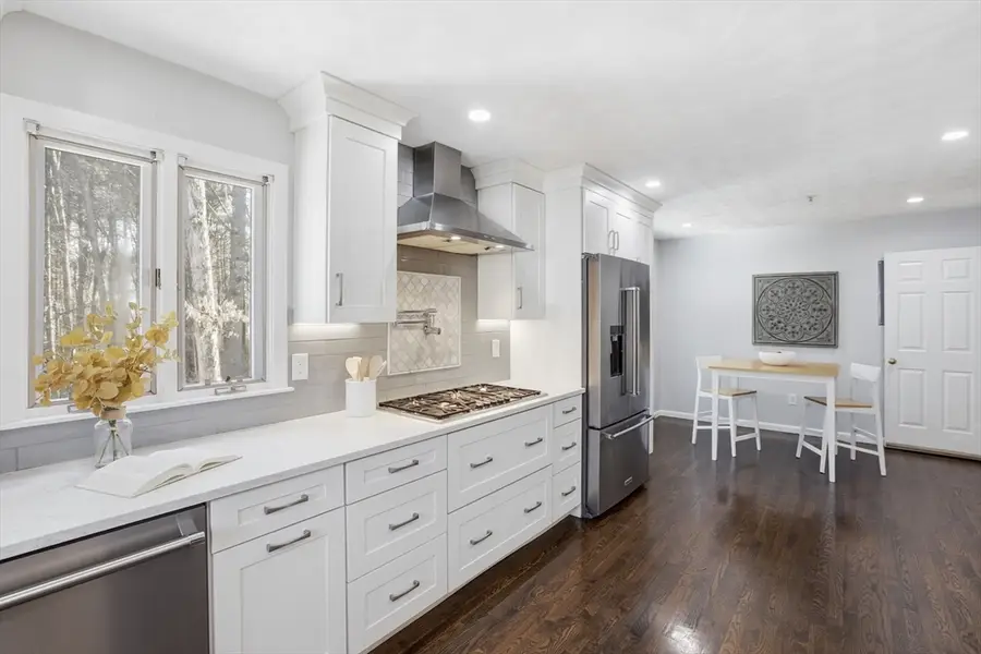 20 Winterberry Way, Bedford, MA 01730 - #2