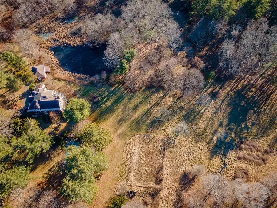 186 Hart St, Beverly, MA 01915 - #3