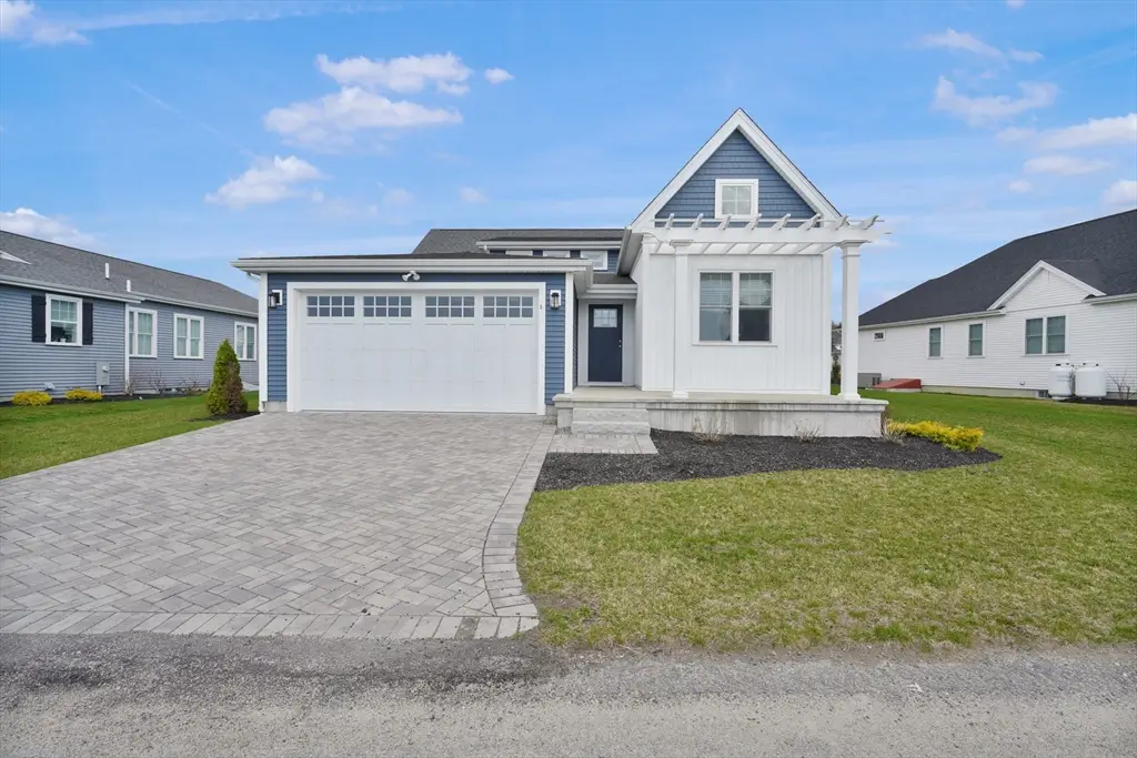 31 Sophia Dr, Rehoboth, MA 02769 - #1