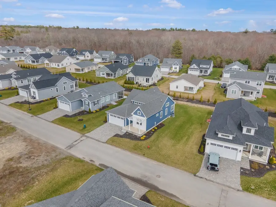 31 Sophia Dr, Rehoboth, MA 02769 - #3