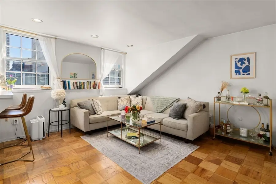 17 Bowdoin St #5BC, Boston, MA 02114 - #2