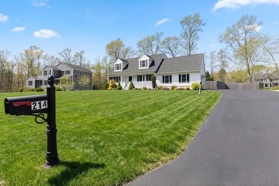 214 Steere St, Attleboro, MA 02703 - #3