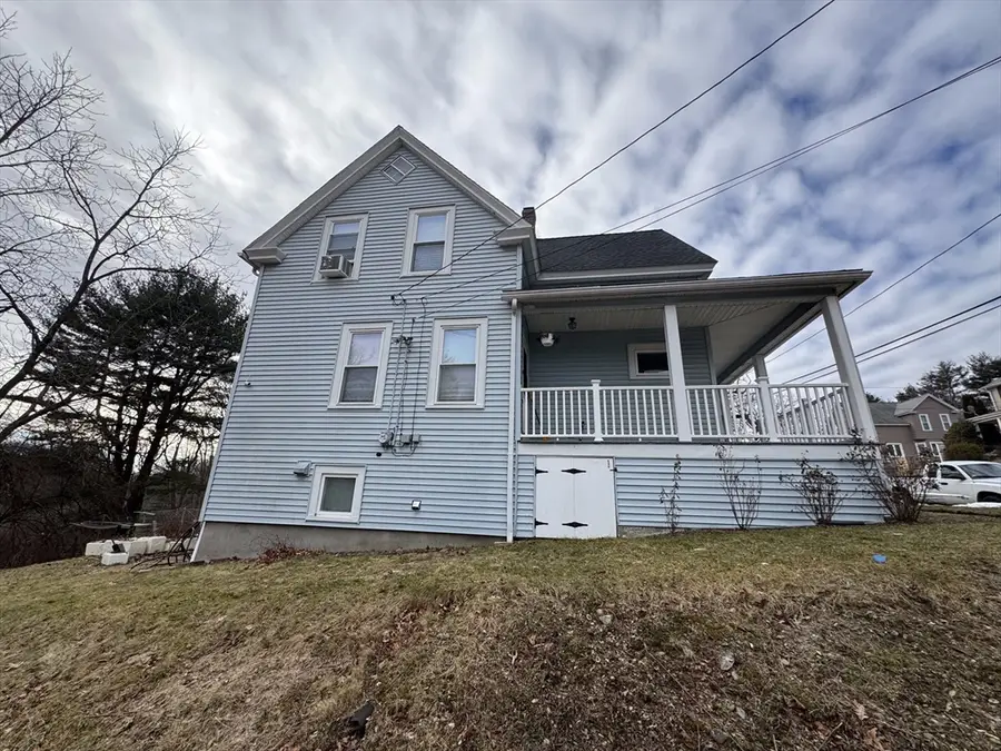 99 Clover St, Worcester, MA 01603 - #2