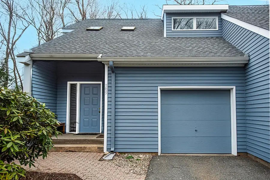 509 Fairway Village #509, Leeds, MA 01053 - #2