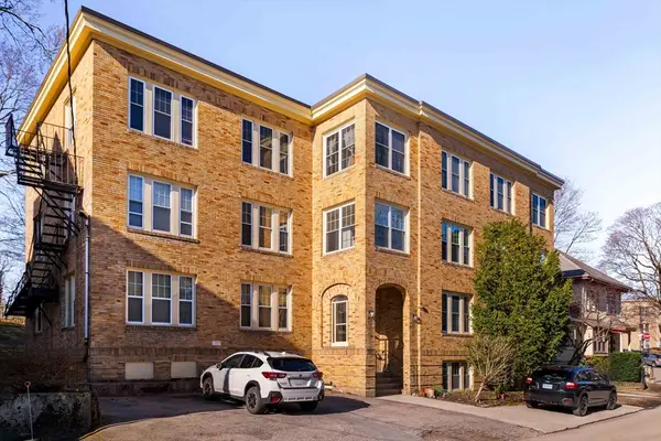 48 Robinwood Ave #7, Boston, MA 02130