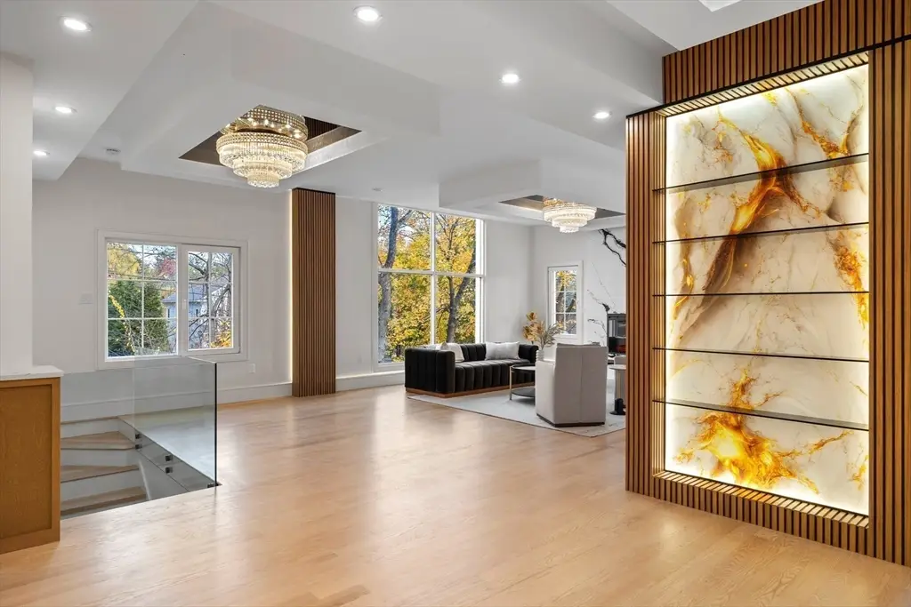 58 Chestnut St., Lynnfield, MA 01940 - #1