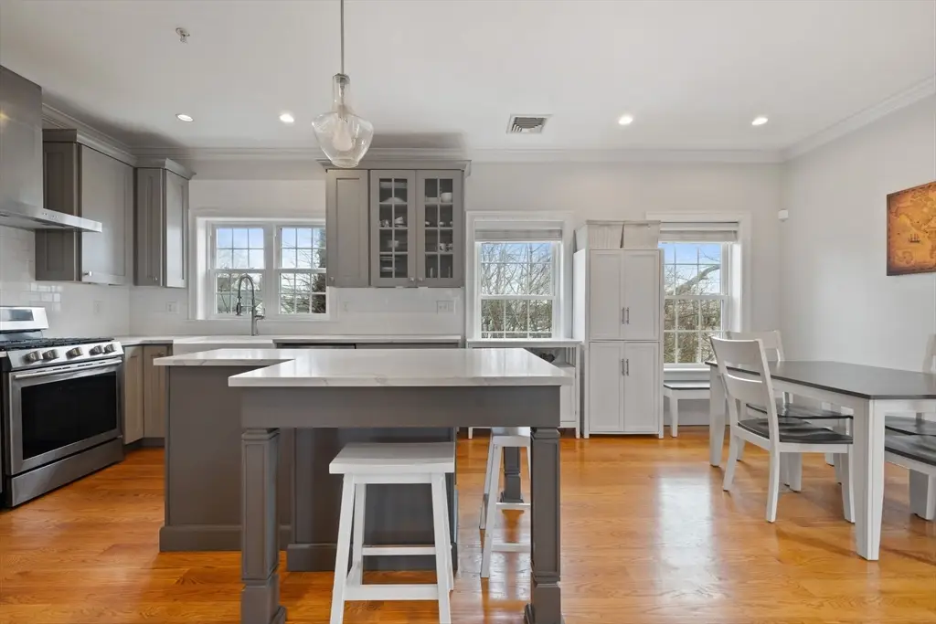 8-10 Ann St #8, Boston, MA 02122 - #1