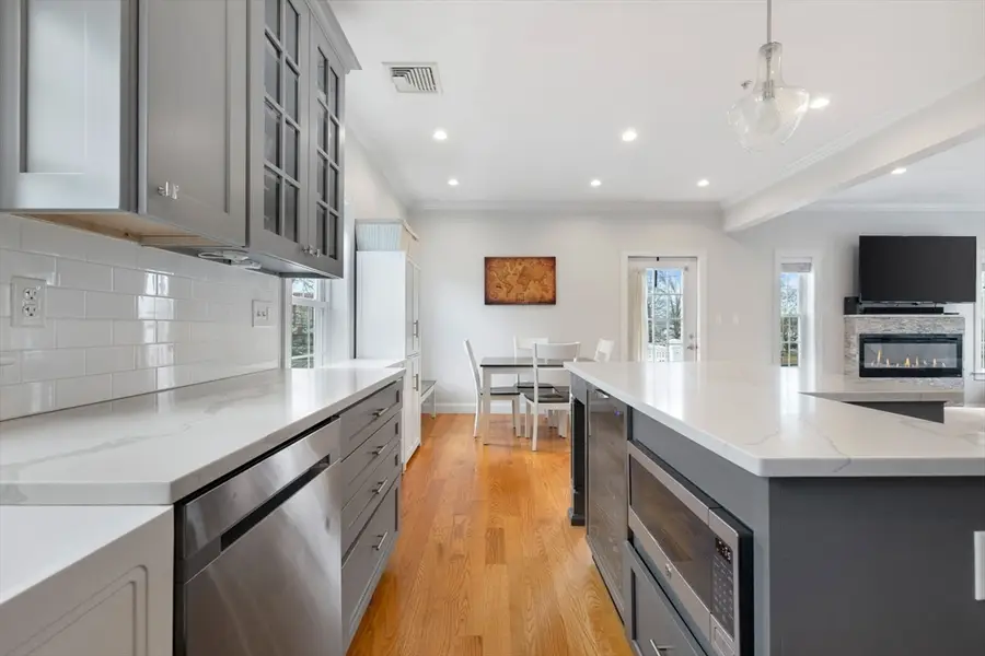 8-10 Ann St #8, Boston, MA 02122 - #3