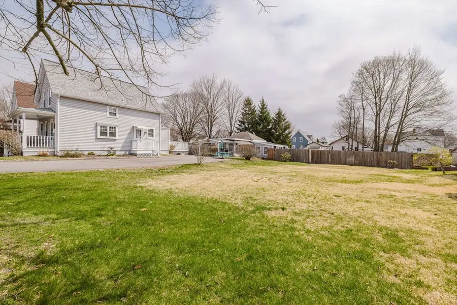 67 Jackson St, Taunton, MA 02780 - #3