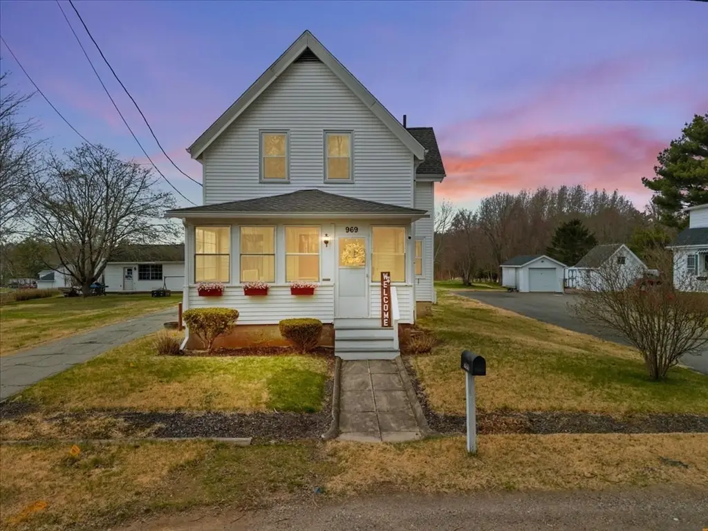 969 Somerset Ave, Taunton, MA 02780 - #1