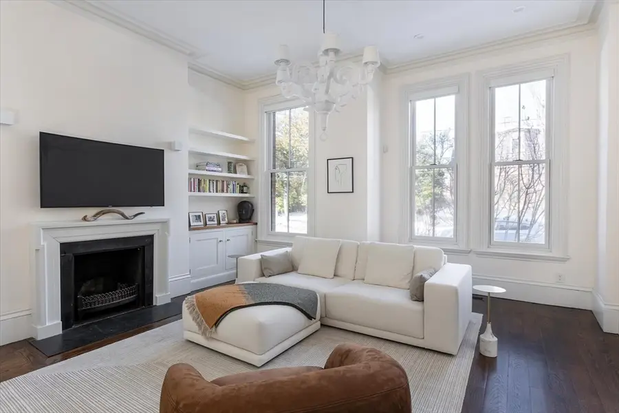 57 Monmouth, Brookline, MA 02446 - #3