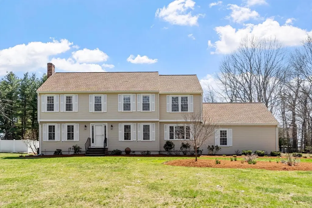 1492 Great Pond Road, North Andover, MA 01845 - #1