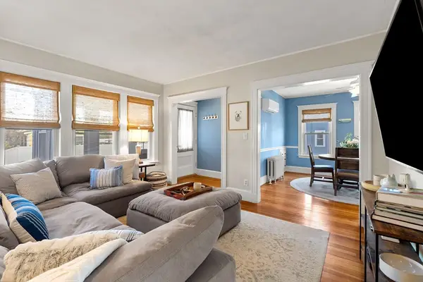 135 Thacher St #135, Milton, MA 02186