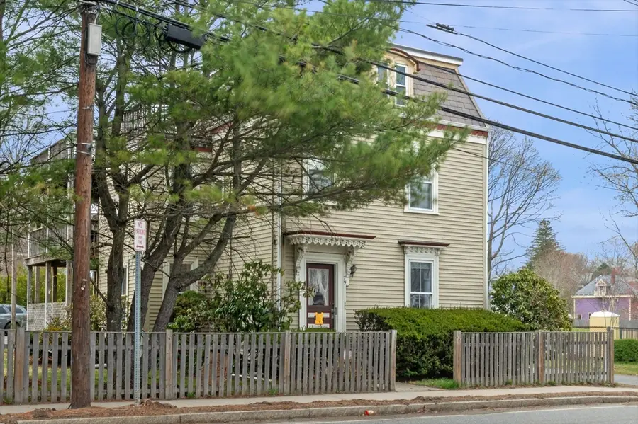 79 Central St #1, Ipswich, MA 01938 - #3