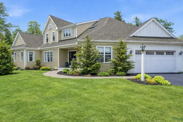 3 Mountain Laurel Way, Plymouth, MA 02360