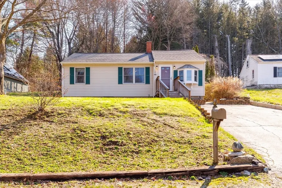 33 Marcius Rd, Worcester, MA 01607 - #3