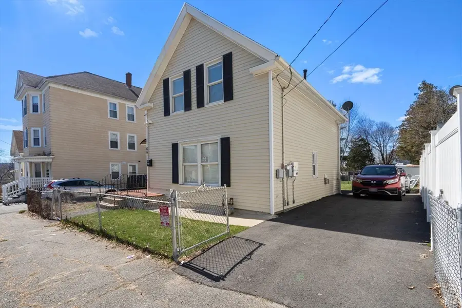 84 Howard Street, Lawrence, MA 01841 - #2