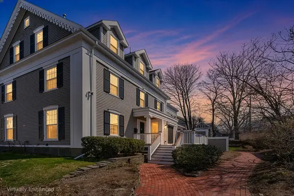 81 Forest St #81, Medford, MA 02155