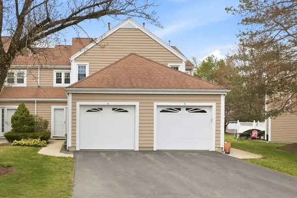 6 Teal Circle #6, Walpole, MA 02081