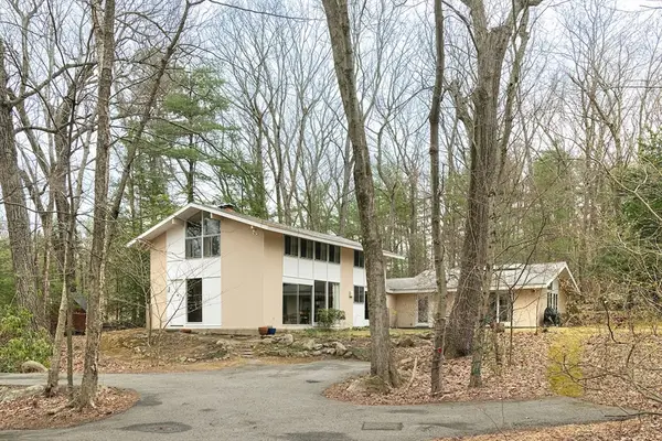 31 Turning Mill Rd, Lexington, MA 02420