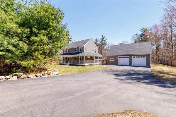 46 Underwood Rd, Hubbardston, MA 01452