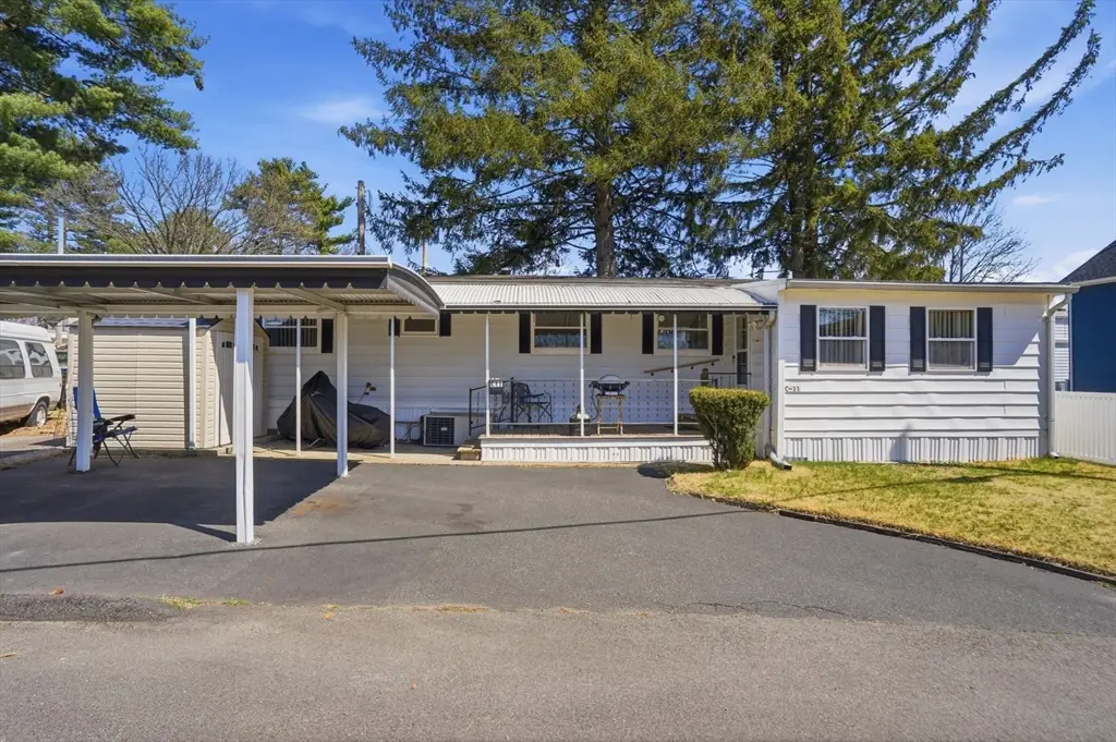 1346 Newport Aven #c-11, Attleboro, MA 02703 - #1