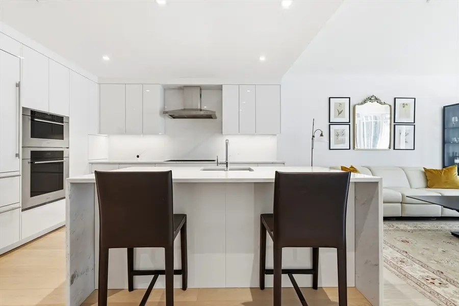 150 Seaport Blvd #8A, Boston, MA 02210 - #3