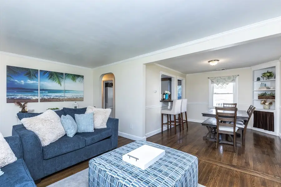 40 Chestnut Street, North Reading, MA 01864 - #3