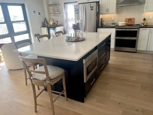 1 Seal Harbor Rd #401, Winthrop, MA 02152