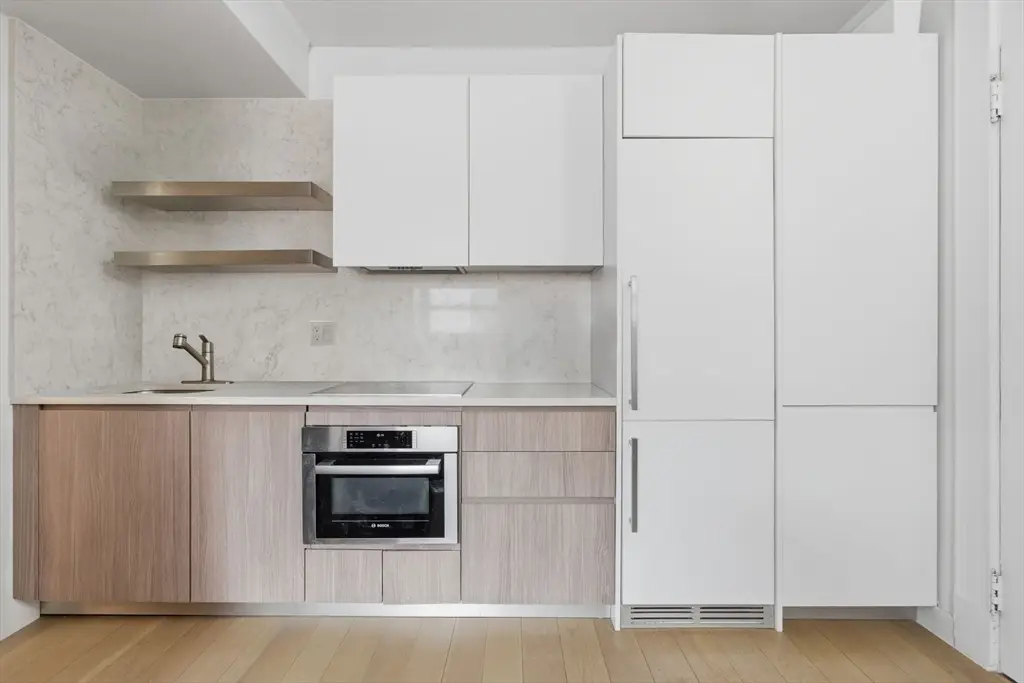 21 Beacon St #11L, Boston, MA 02108 - #1