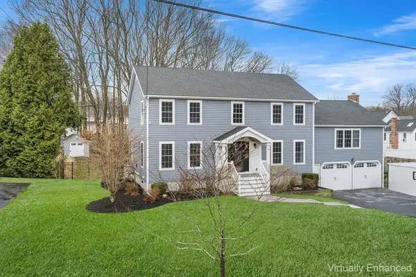 26 Debbie Ln, Milford, MA 01757