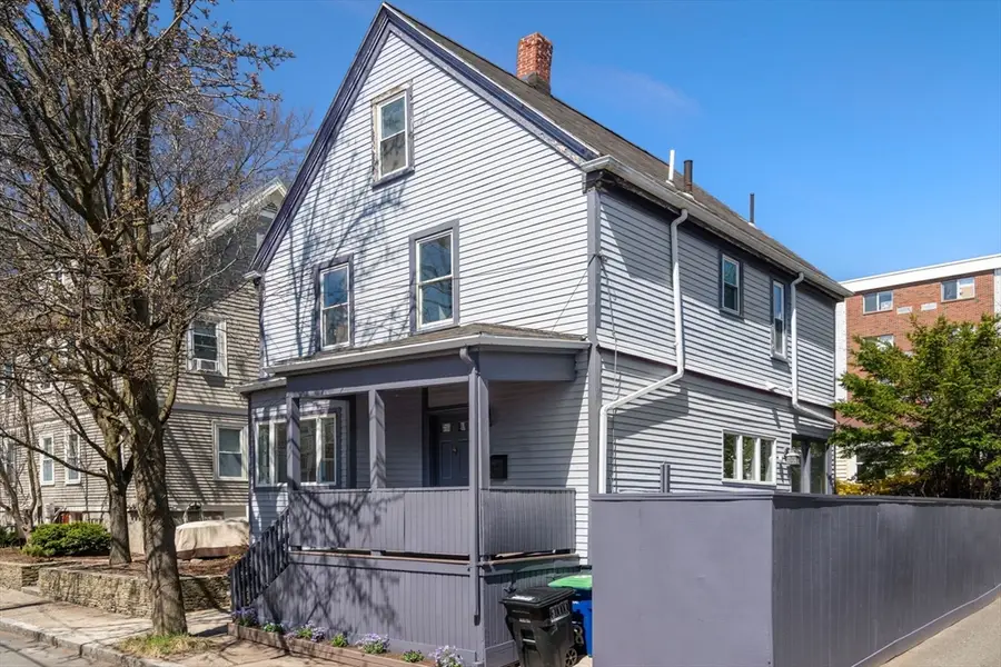 8 Belmont Pl, Somerville, MA 02143 - #2
