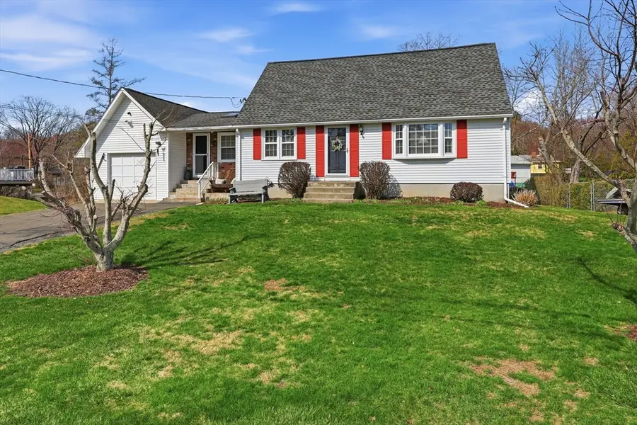 19 Salem St, West Springfield, MA 01089 - #2