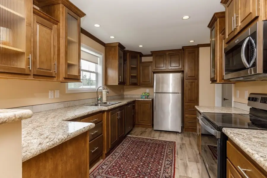 102 Topaz Terrace, Gardner, MA 01440 - #2