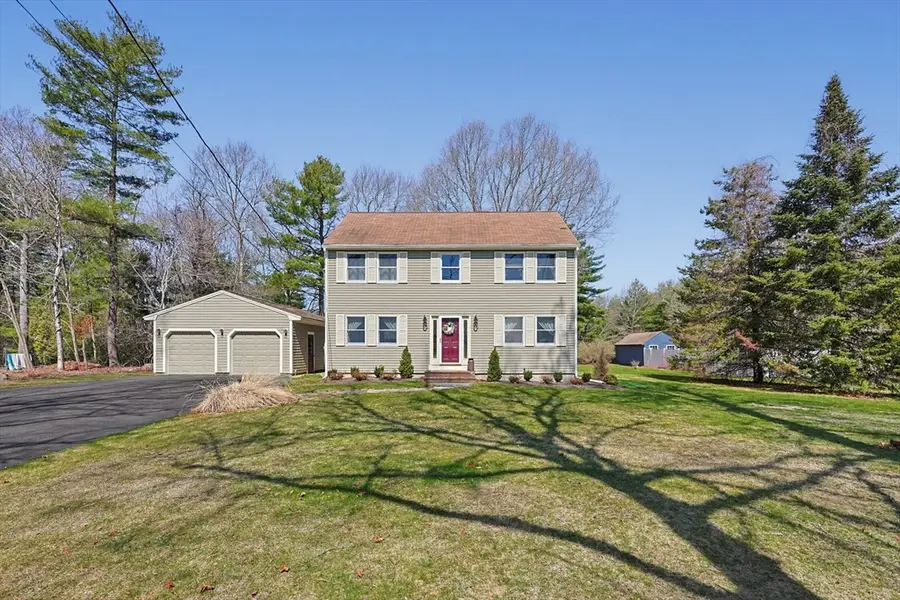 410 Seekell St, East Taunton, MA 02718 - #2