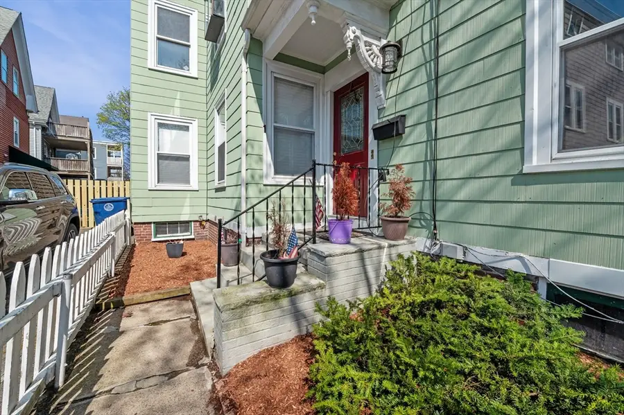 1 English St, Salem, MA 01970 - #3